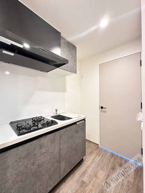 キッチン　ガス２口コンロ完備♪