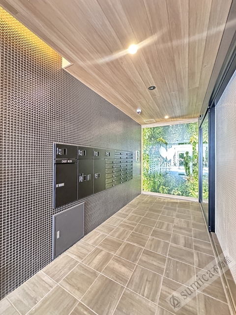 エントランス　お洒落なエントランス♪