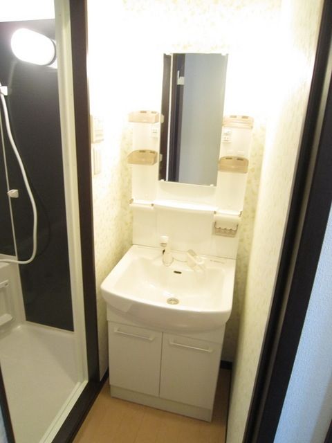 洗面設備　シャンプードレッサー