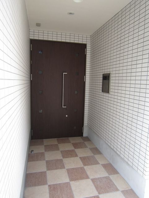 エントランス　オートロック付