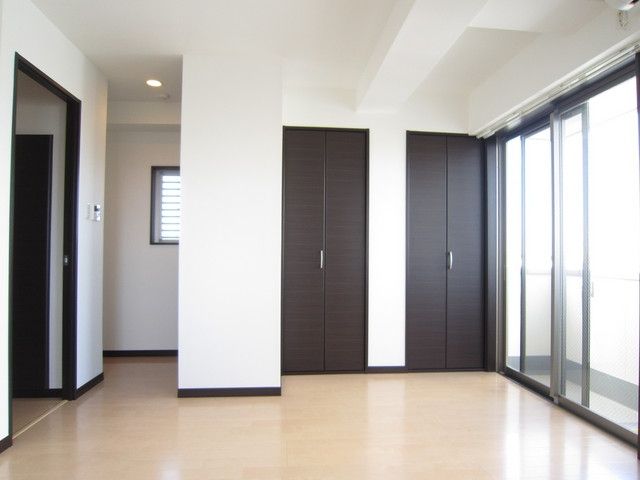 居室・リビング　角部屋