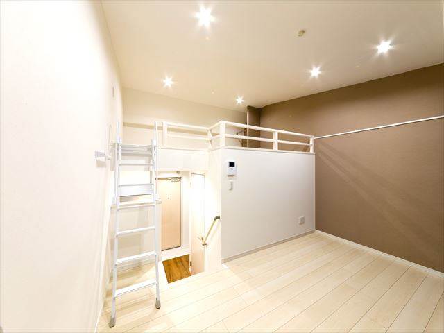 居室・リビング　ＣＲＥＡの洋室