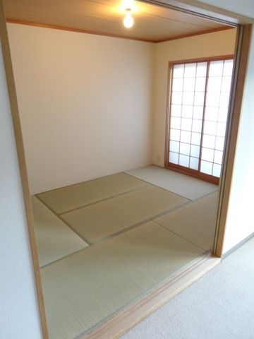 居室・リビング　★明るい内装★