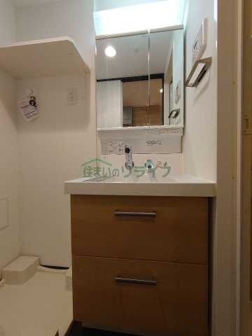 洗面設備　ハーモニーレジデンス新宿御苑 THE WEST