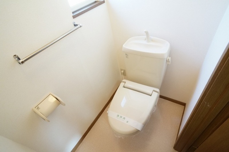 トイレ　図面と現状に相違がある場合には現状を優先