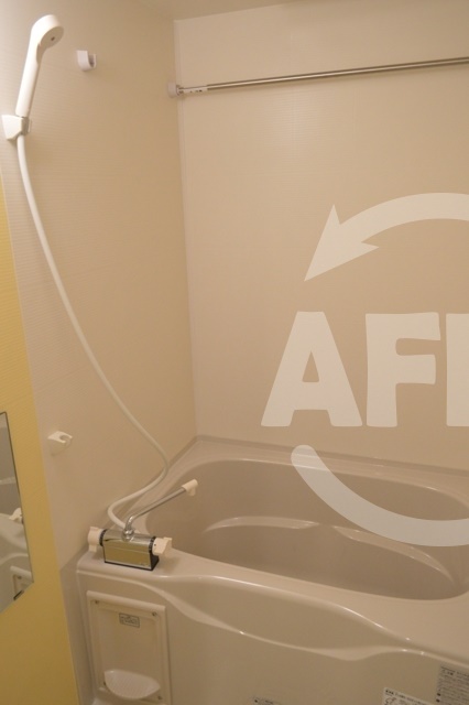 バス・シャワールーム　ビガーポリス143松ヶ枝町　バスルーム