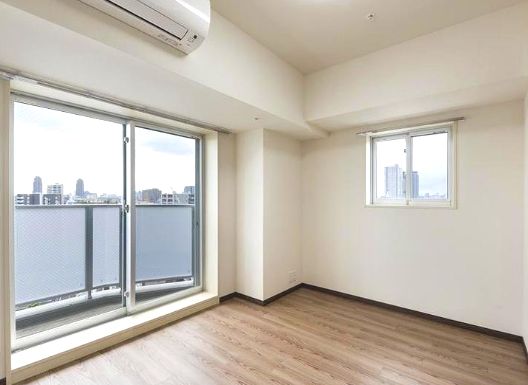 居室・リビング　同マンション内別部屋参照