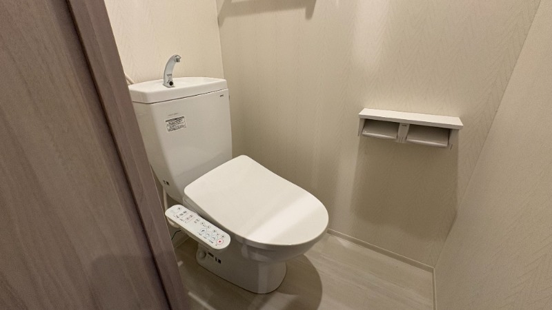 トイレ　ウォシュレット付きトイレ