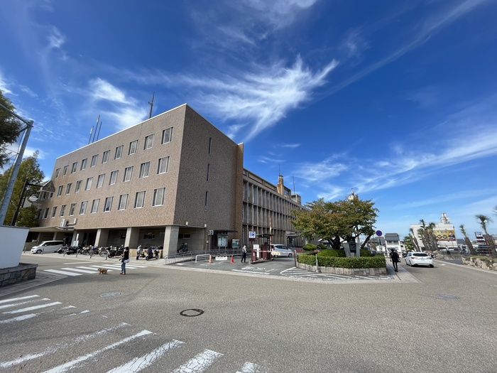 役所　岸和田市役所（役所）まで700m