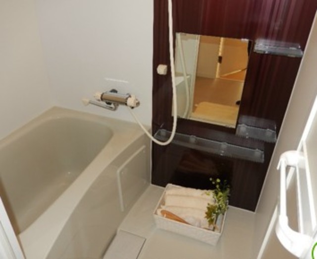 バス・シャワールーム　バス