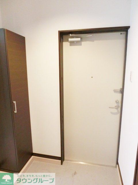 玄関　お部屋探しは【タウンハウジング蘇我店】にお任せ下さい♪