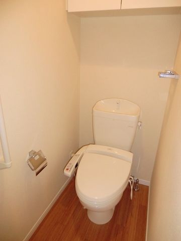 トイレ　ウォシュレット有トイレ