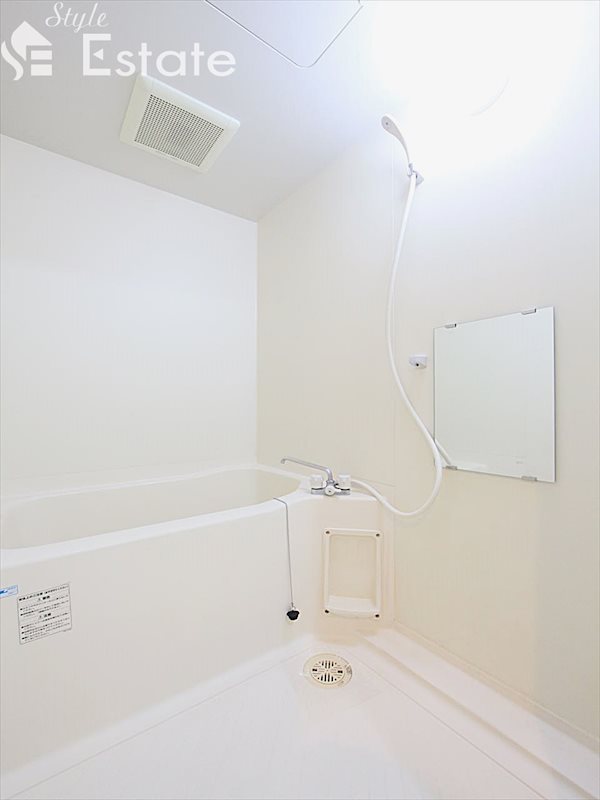 バス・シャワールーム　バスルーム