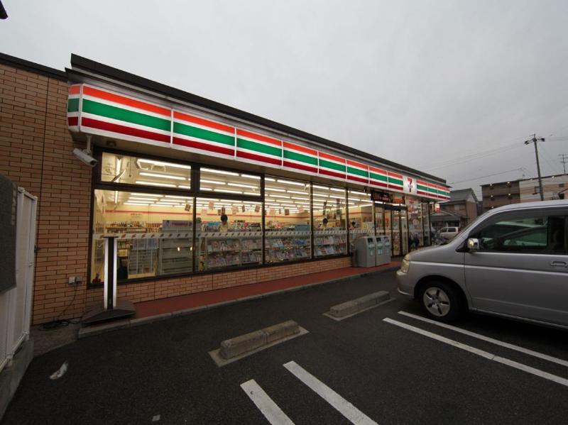 コンビニ　セブンイレブン 名古屋豊田１丁目店（コンビニ）まで80m
