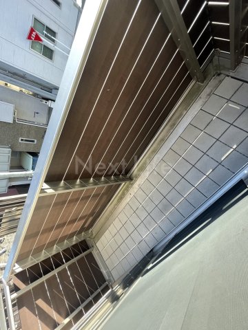 バルコニー　ケーケー汐入