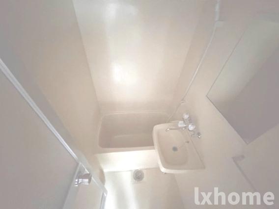 バス・シャワールーム　ゆったり過ごせるお風呂です