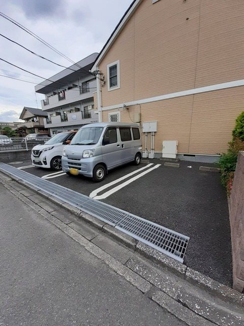 駐車場　敷地内駐車場です。