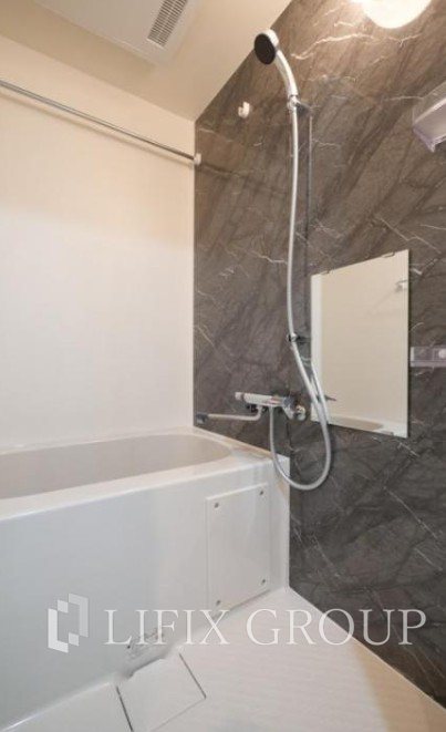 バス・シャワールーム　風呂