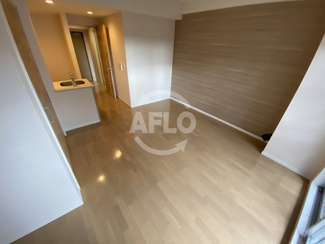 居室・リビング　ラルーチェ北梅田　リビング