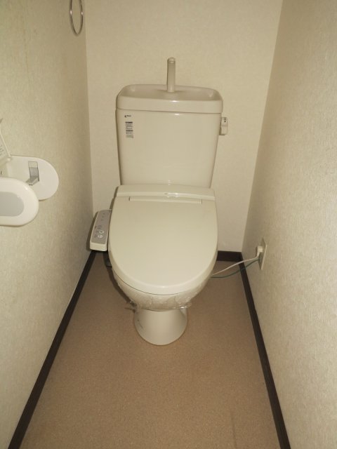 トイレ　※同タイプ別部屋