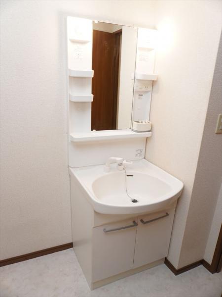 洗面設備　洗面所