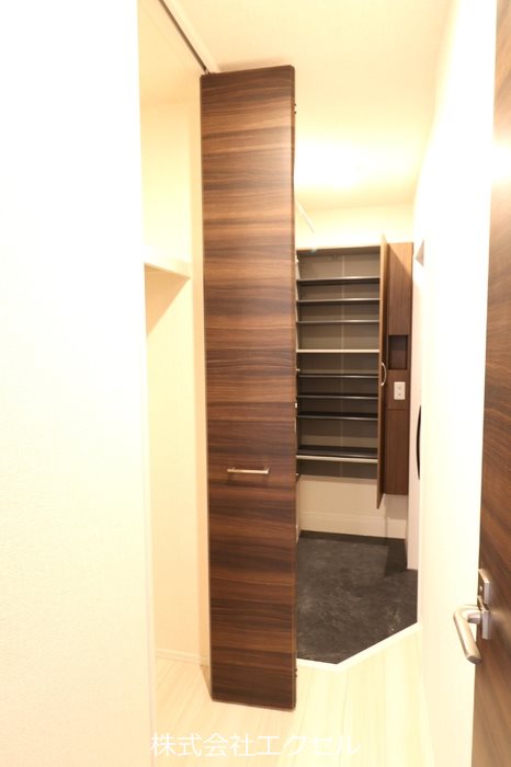 玄関　同等タイプのイメージ画像です。