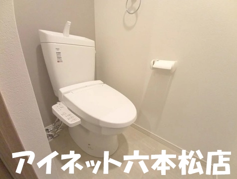 トイレ　落ち着く空間ですね。