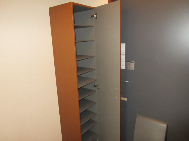 玄関　シューズボックス