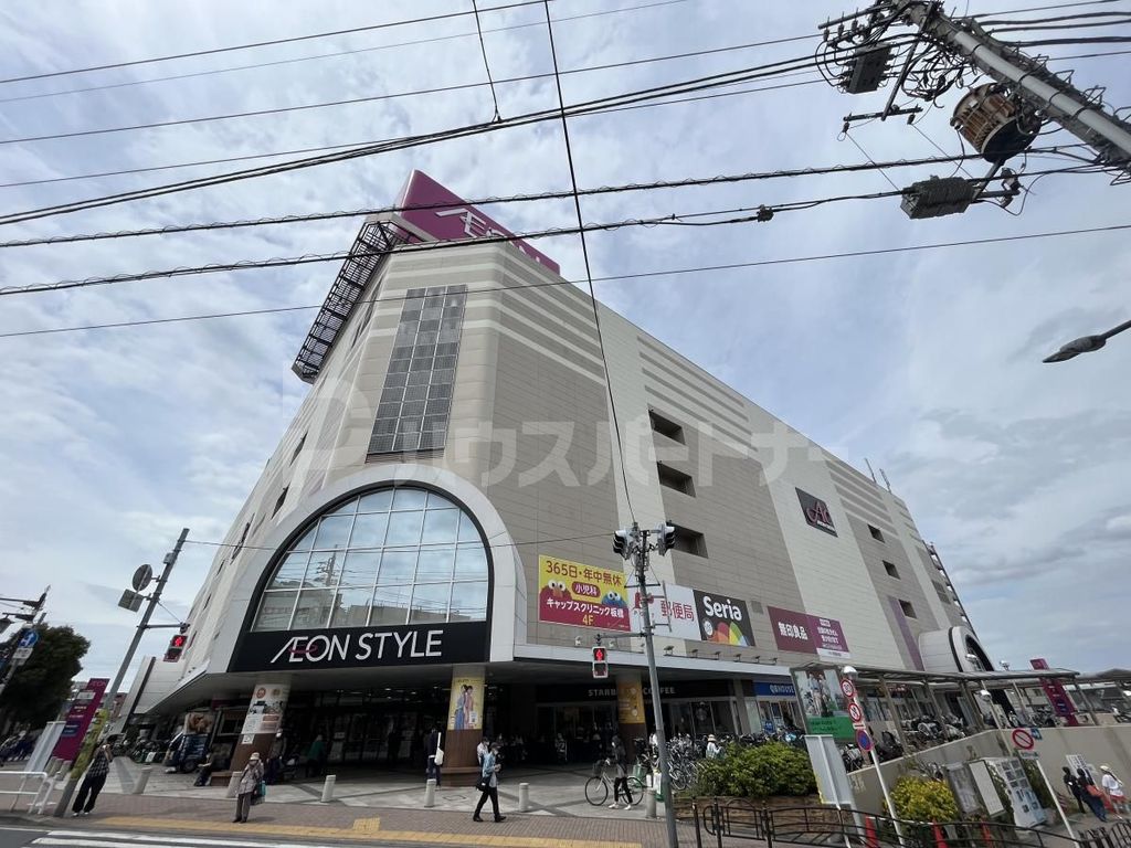 ショッピングセンター　イオン板橋ショッピングセンター（ショッピングセンター）まで2430m