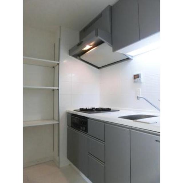 キッチン　※写真は同タイプ住戸です。