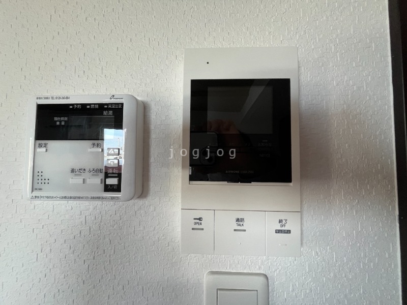 セキュリティ　モニター付きインターホン