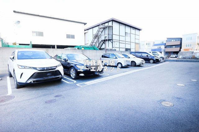 駐車場　敷地内駐車場あり◎