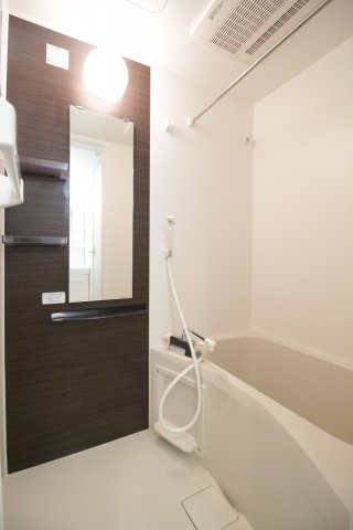 バス・シャワールーム　※参考写真、現況優先