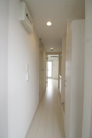 玄関　※参考写真、現況優先