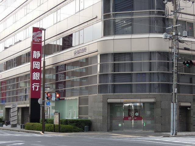 銀行　静岡銀行駅南支店（銀行）まで350m