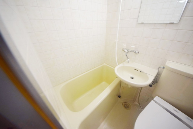 バス・シャワールーム　～いい湯だな～