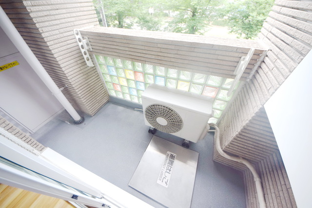 バルコニー　～洗濯物干そう～