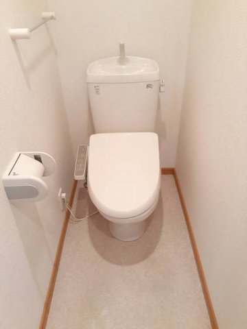 トイレ　トイレもきれいです