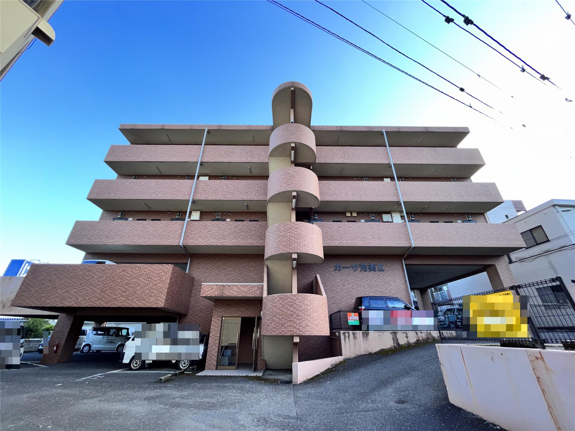 建物外観　カーサ芳美II　外観