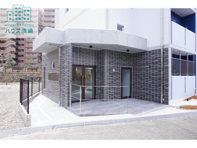 エントランス　エントランス部分