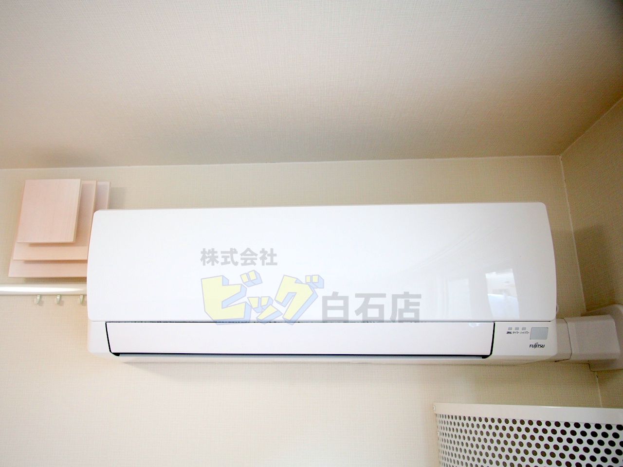 その他設備　夏も快適エアコン付きです♪