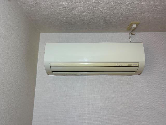 その他設備　リビングエアコン