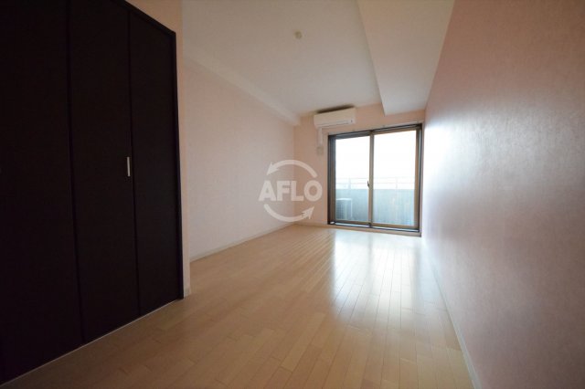 居室・リビング　アニマーレ上本町　洋室