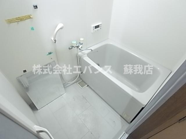 バス・シャワールーム　ゆったり過ごせるお風呂です