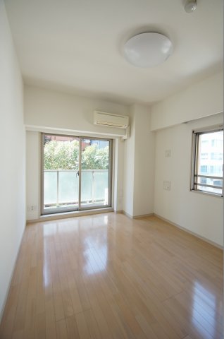 居室・リビング　角部屋です