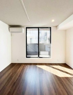 居室・リビング　別部屋参考写真となります