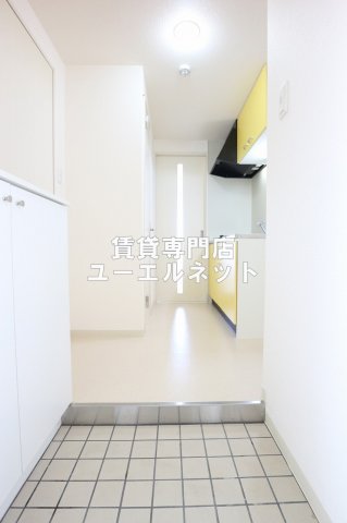 玄関　住まいの顔ともなる玄関
