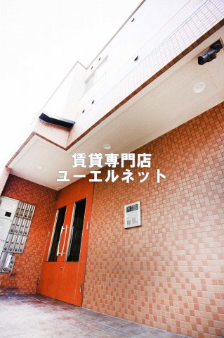 建物外観　シンプルで洗練されたデザインが毎日の暮らしに心地よさをプラス