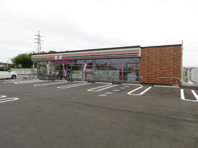 コンビニ　セブンイレブン明和金剛坂店（コンビニ）まで923m