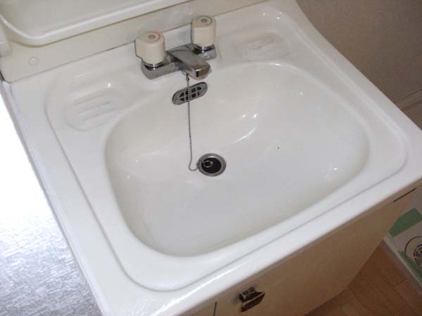洗面設備　使いやすい洗面所です